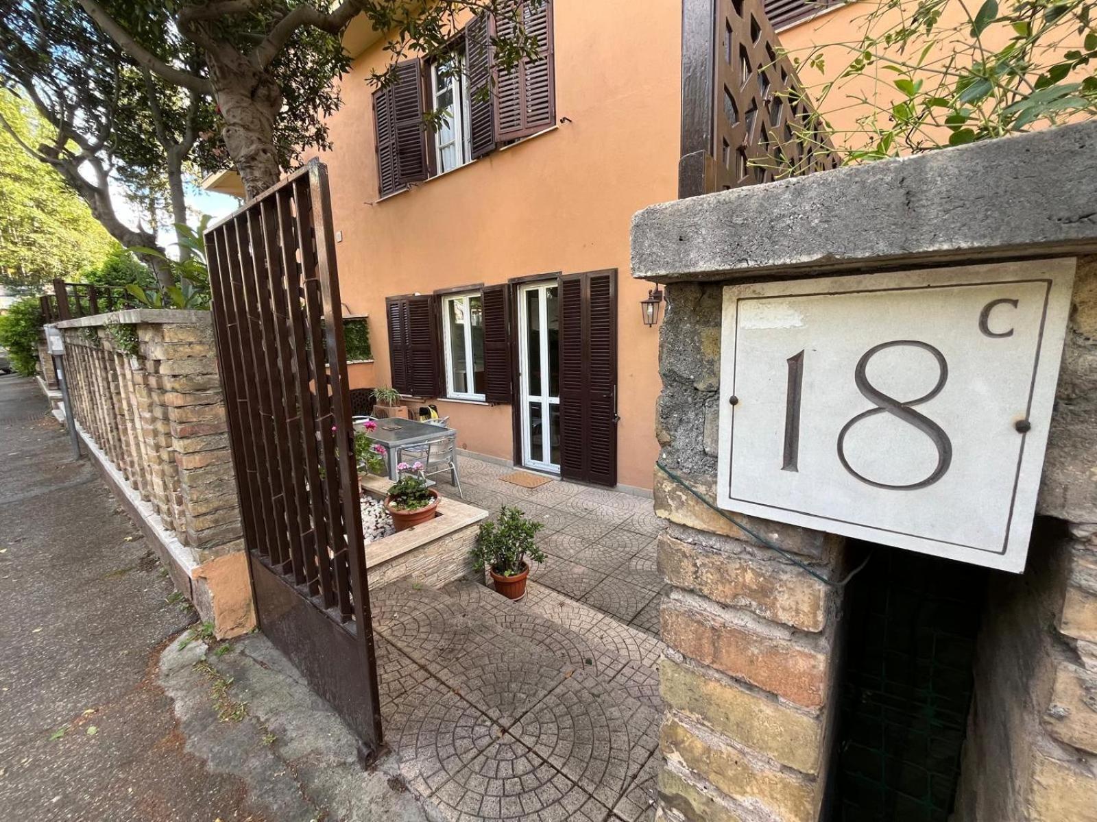 Casa Due Allori روما المظهر الخارجي الصورة